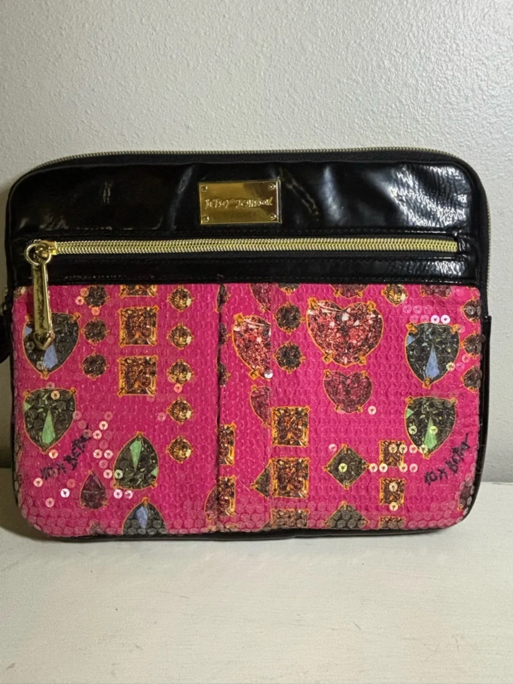 Betsey Johnson Hot Pink Satin-Lined iPad / tablet case